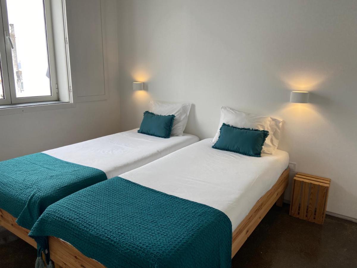 Casa Do Pisao - Cosy And Modern Two-Bedroom Townhouse アングラ・ド・エロイーズモ エクステリア 写真